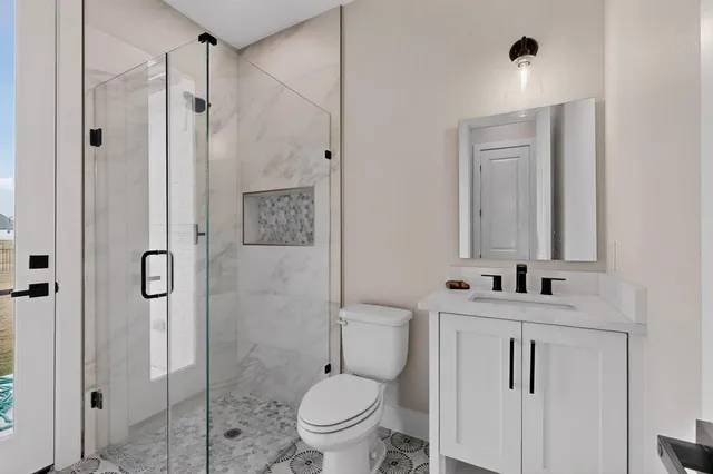 $680,000 | 2904 Terrytown Drive, Ennis, TX 75119