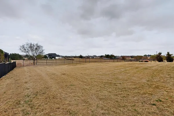 $630,000 | 2904 Terrytown Drive, Ennis, TX 75119