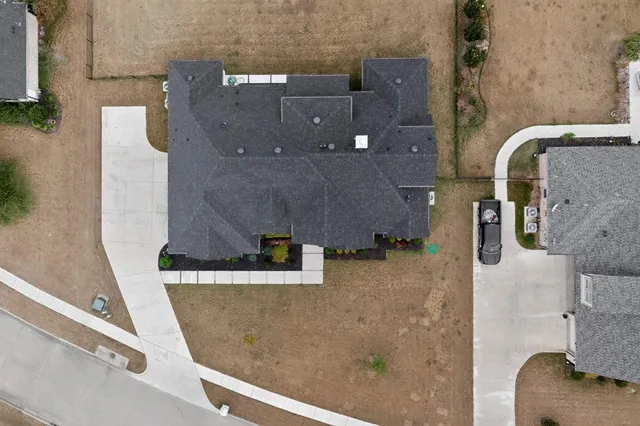 $680,000 | 2904 Terrytown Drive, Ennis, TX 75119