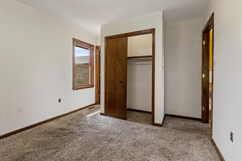 4498 Shelburne Road Radford, VA 24141 - Photo 28 of 64 Gallery Image 28