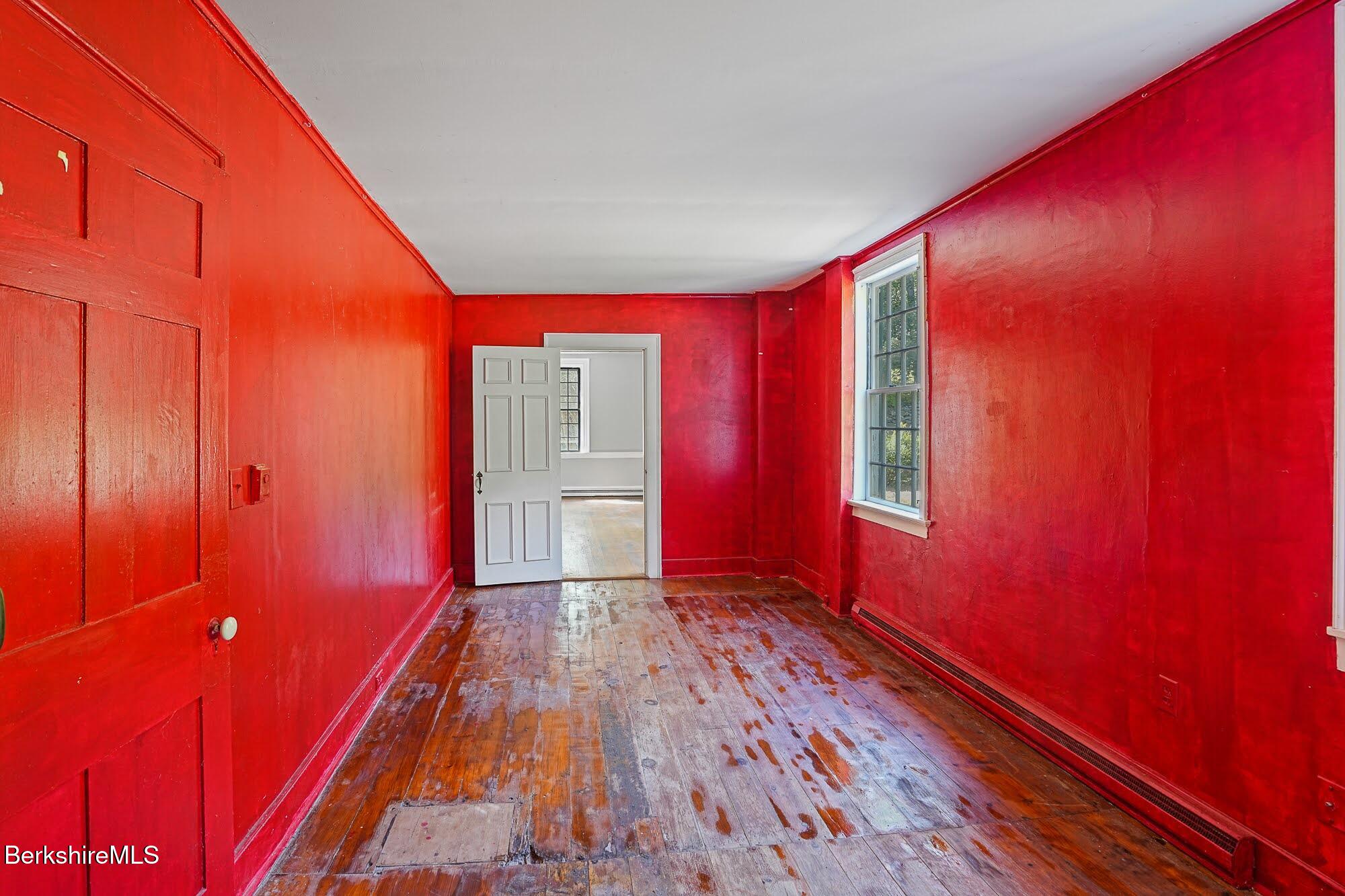 2105 South Undermountain Road Sheffield, MA 01257 - Photo 14 of 35 12 Parlor