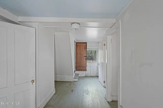 $350,000 | 2105 South Undermountain Road, Sheffield, MA 01257