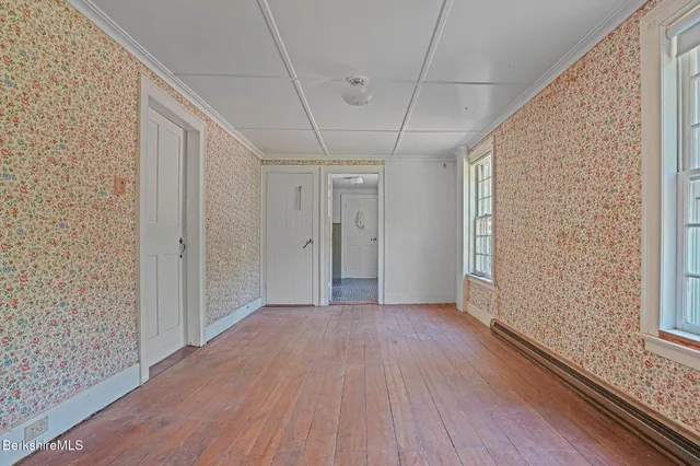 $350,000 | 2105 South Undermountain Road, Sheffield, MA 01257