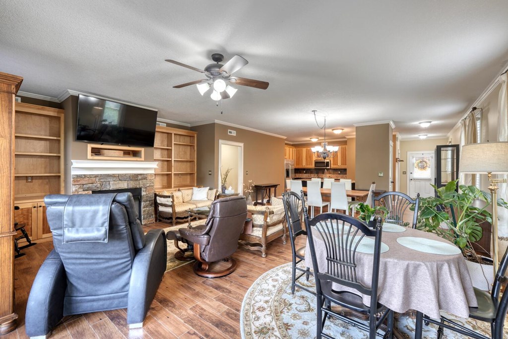 1407 Lakeside Road, Unit 201 Hiawassee, GA 30546 - Photo 10 of 47 Gallery Image 10