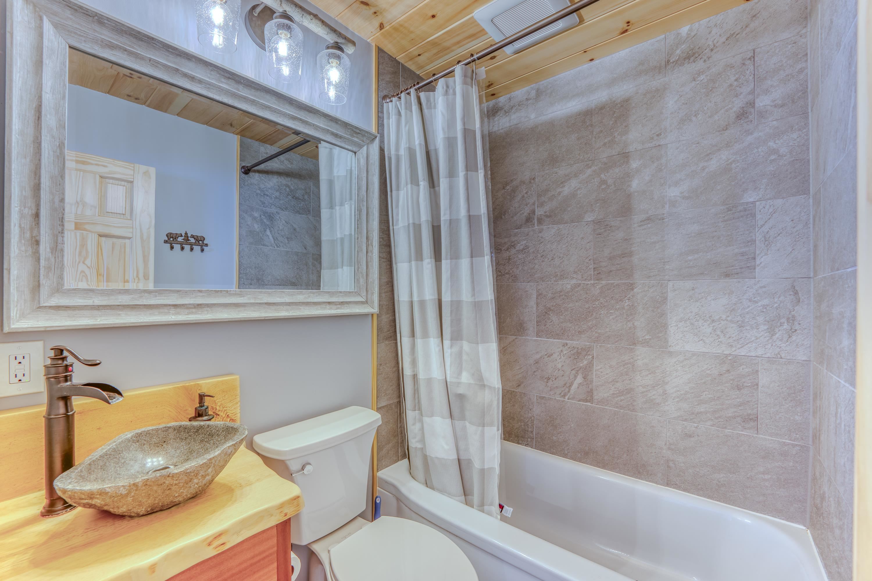 37 Pioneer Road Franconia, NH 03580 - Photo 24 of 58