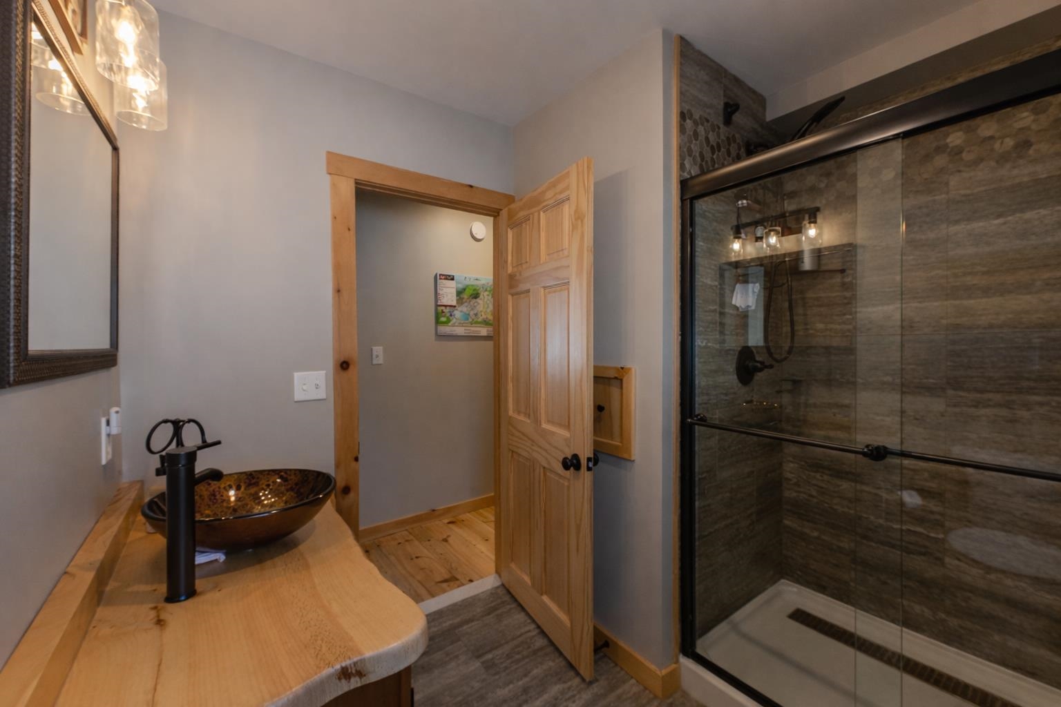 37 Pioneer Road Franconia, NH 03580 - Photo 26 of 58