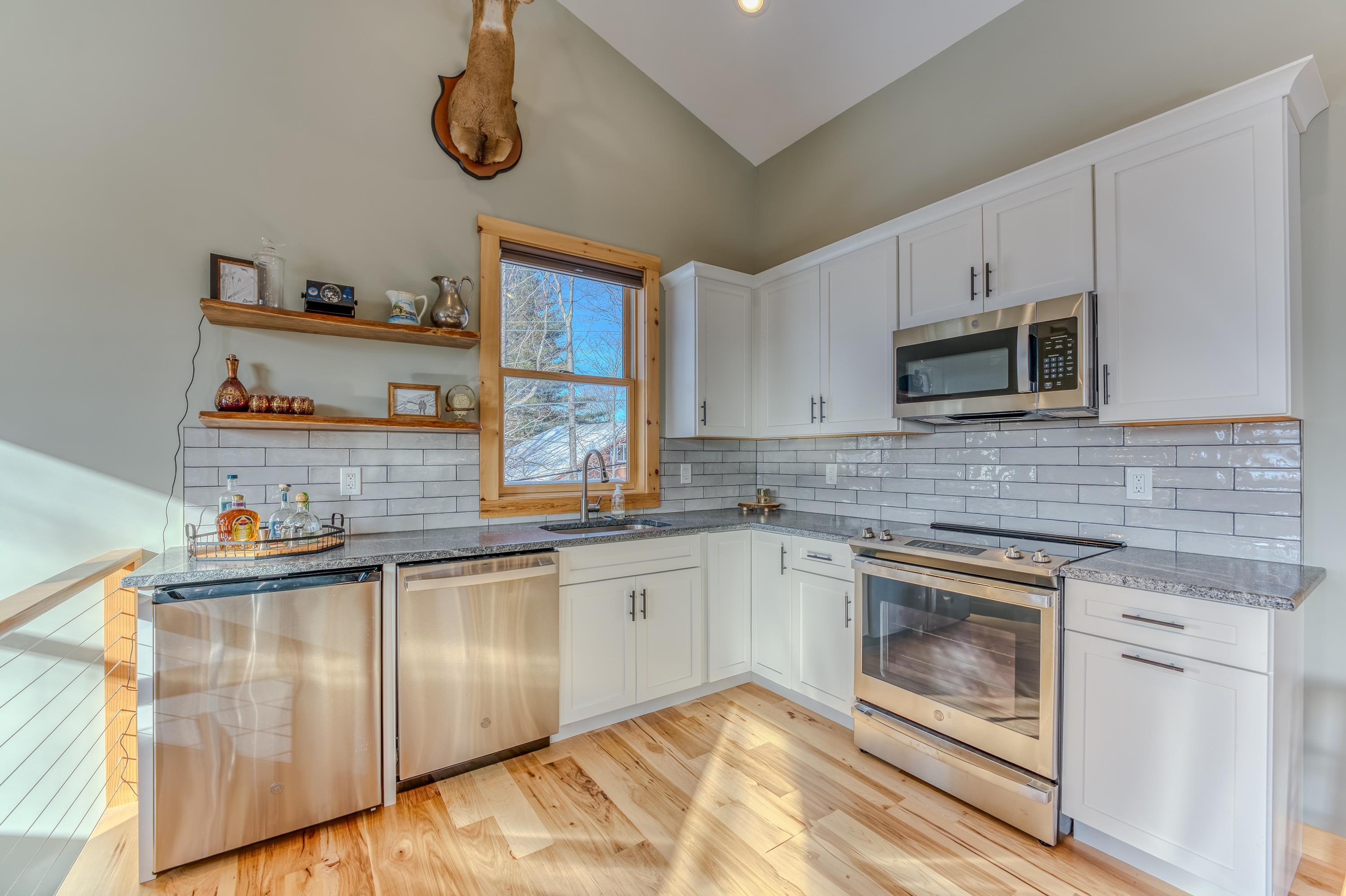 37 Pioneer Road Franconia, NH 03580 - Photo 40 of 58