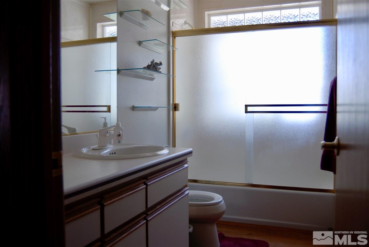 3135 Farm District Road Fernley, NV 89408 - Photo 11 of 22 Photo 11