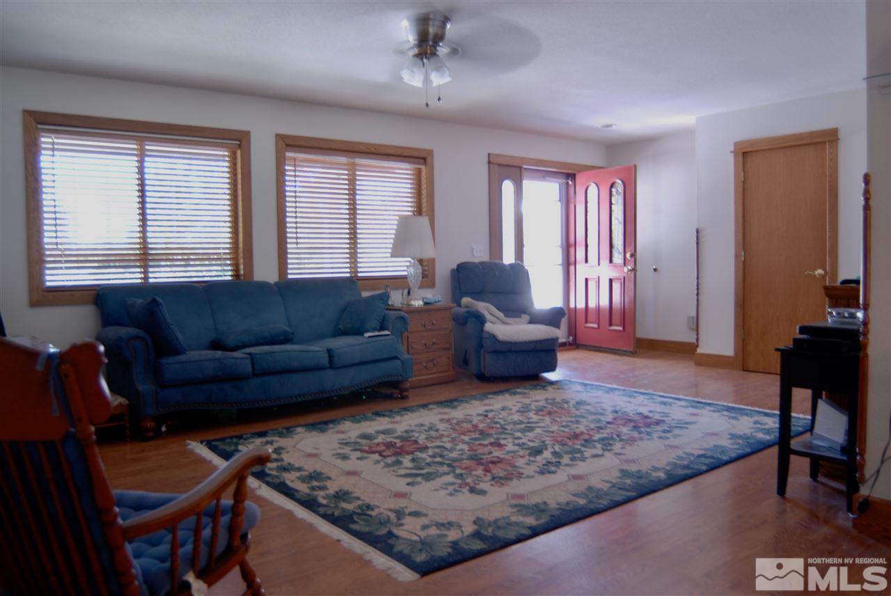 3135 Farm District Road Fernley, NV 89408 - Photo 5 of 22 Photo 5
