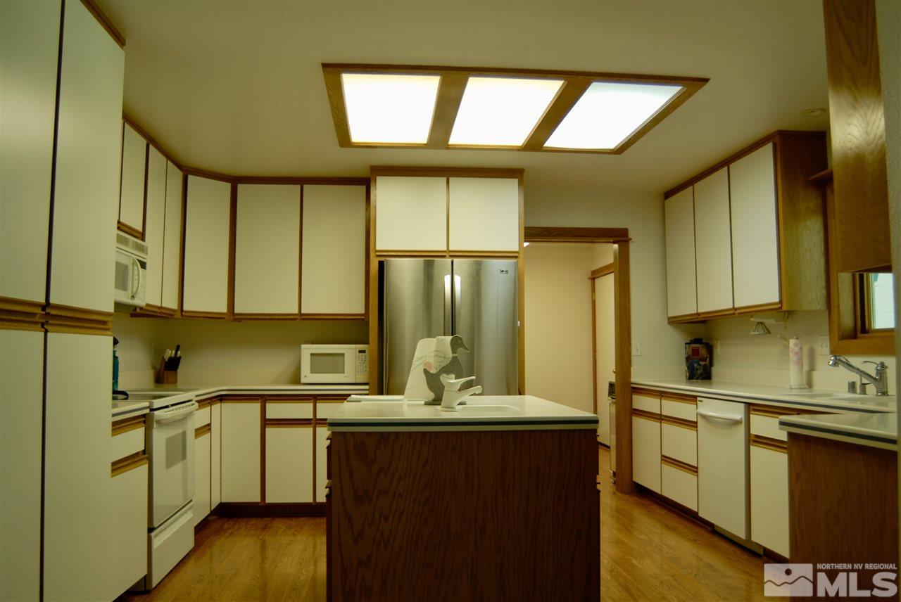 3135 Farm District Road Fernley, NV 89408 - Photo 7 of 22 Photo 7