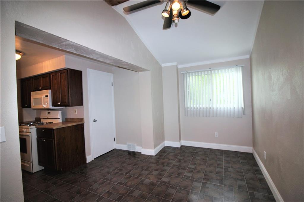 473 Sleepy Hollow Road Pittsburgh, PA 15228 - Photo 11 of 24