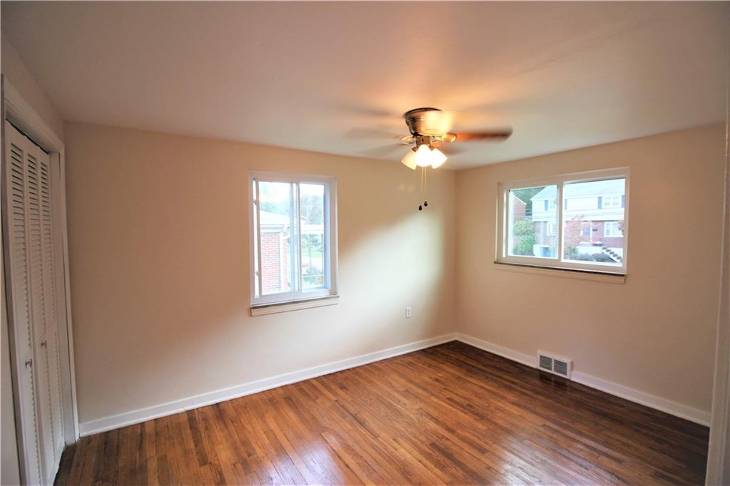 473 Sleepy Hollow Road Pittsburgh, PA 15228 - Photo 12 of 24