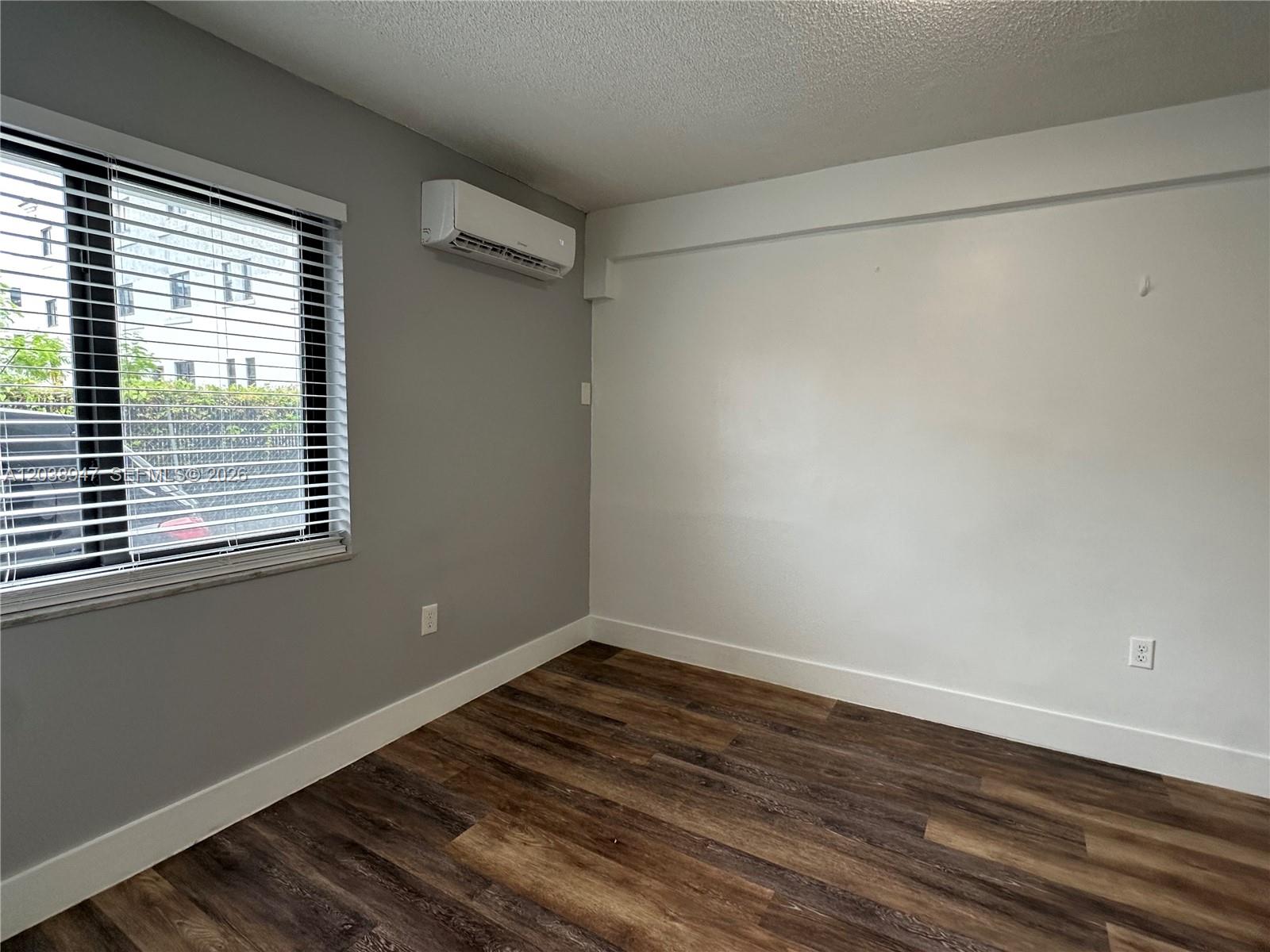 529 Southwest 4th Street, Unit 104 Miami, FL 33130 - Photo 12 of 28