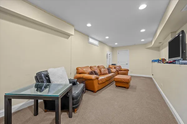 $995,000 | 1139 Elmwood Avenue, Deerfield, IL 60015