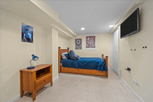 $995,000 | 1139 Elmwood Avenue, Deerfield, IL 60015