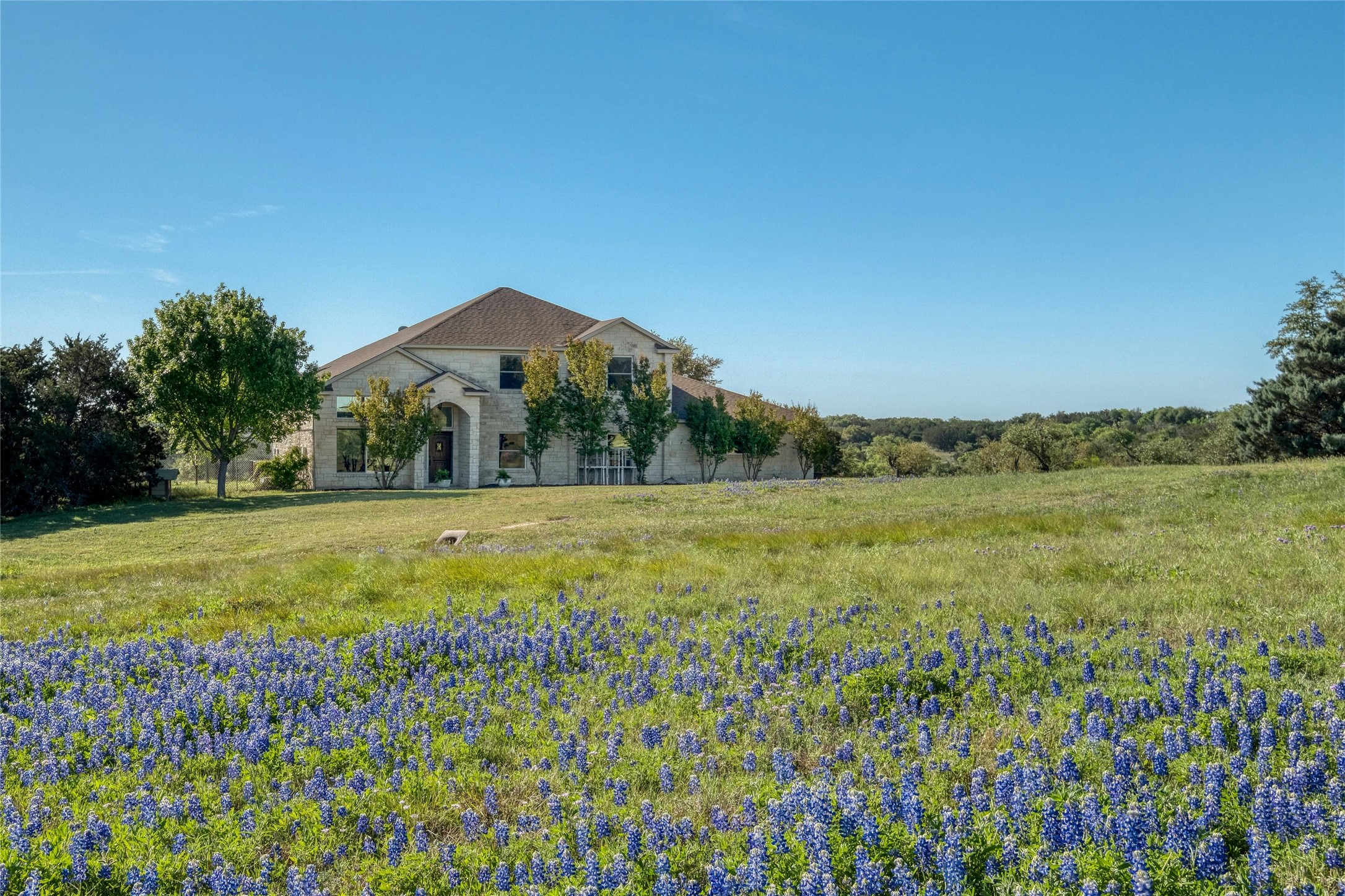 285 McReynolds Ranch Road Burnet, TX 78611 - Photo 3 of 32