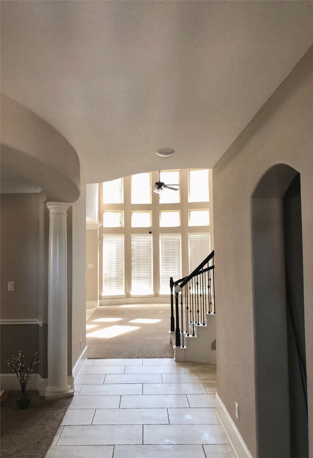 520 Pedernales Street Webster, TX 77598 - Photo 3 of 23 a view of an entryway with a livingroom