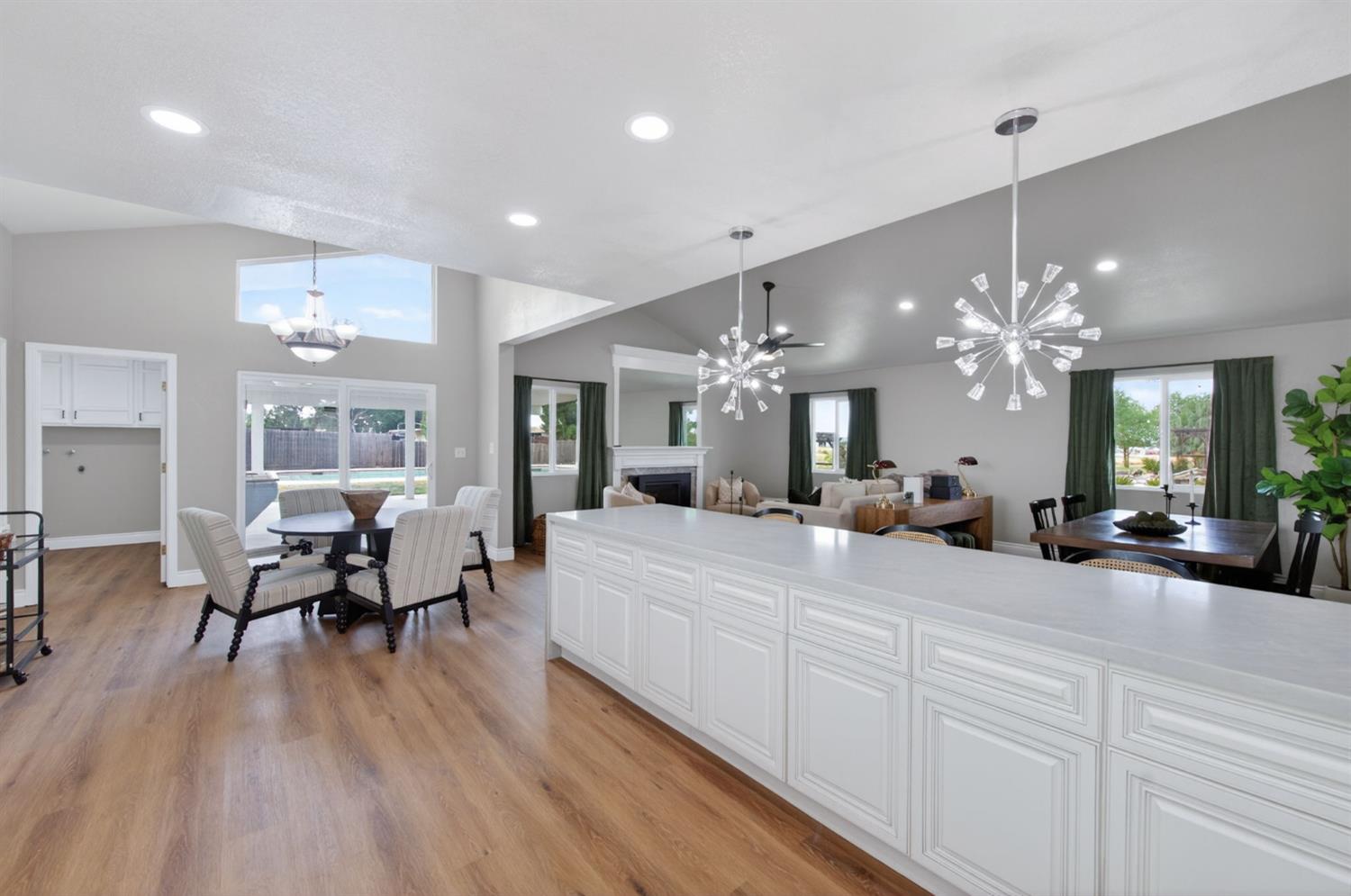 16564 Monreal Road Madera, CA 93636 - Photo 13 of 59