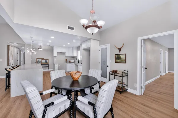 $749,000 | 16564 Monreal Road, Madera, CA 93636