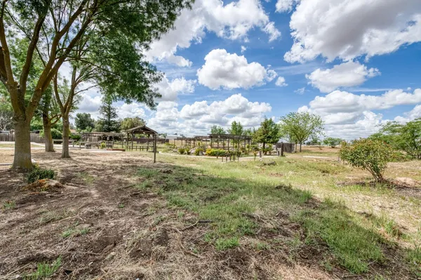 $749,000 | 16564 Monreal Road, Madera, CA 93636