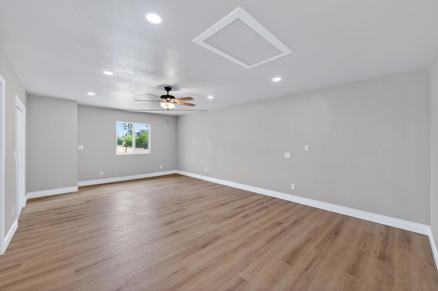 16564 Monreal Road Madera, CA 93636 - Photo 51 of 59