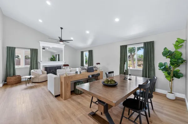 $749,000 | 16564 Monreal Road, Madera, CA 93636