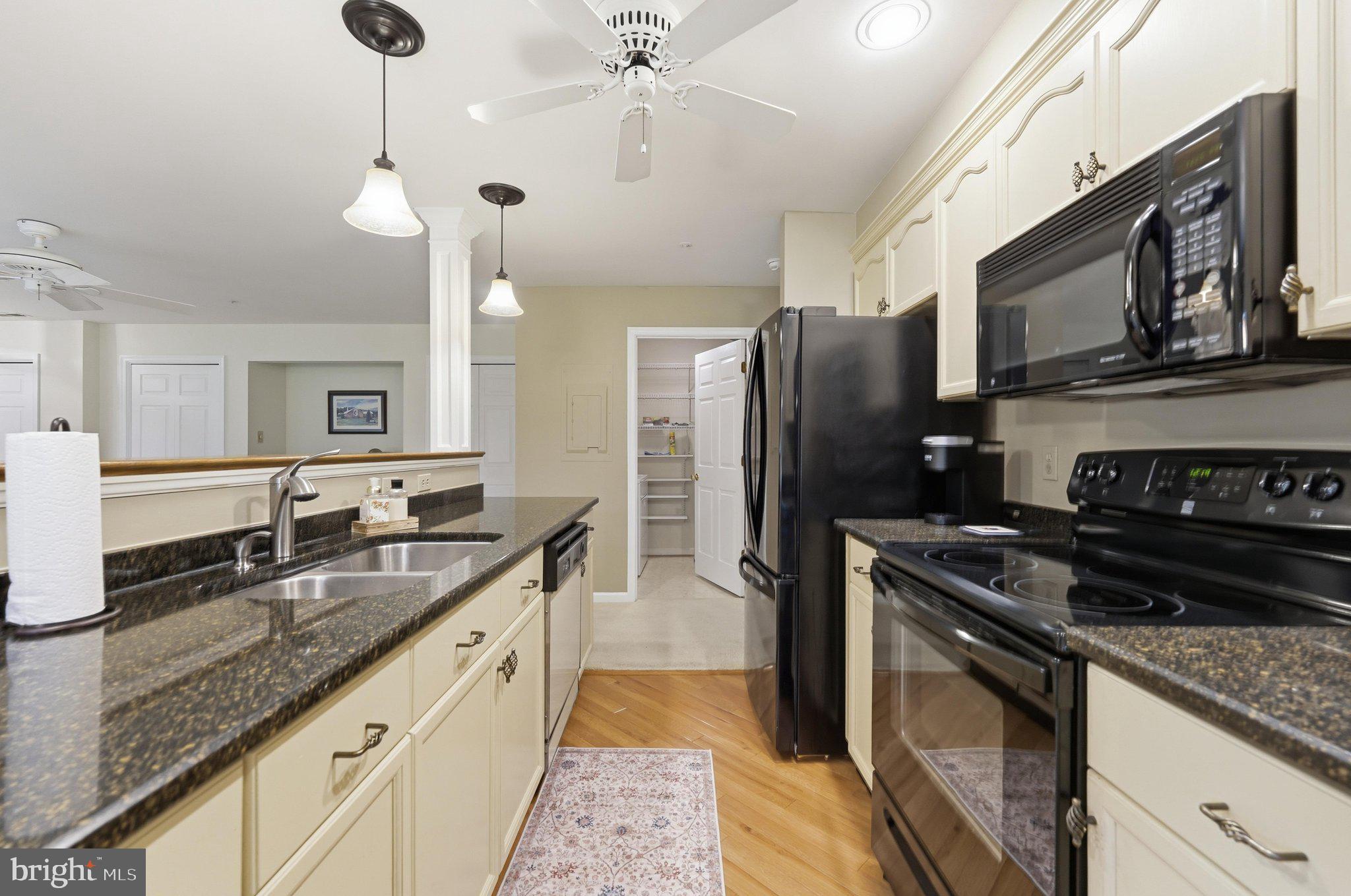 2412 Ellsworth Way, Unit 1B Frederick, MD 21702 - Photo 19 of 60 Kitchen