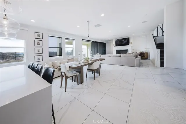 $1,229,000 | 19032 Carranza Lane, Saugus, CA 91350