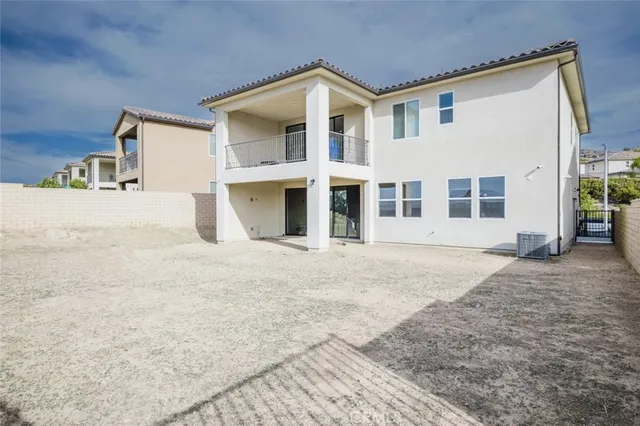 $1,229,000 | 19032 Carranza Lane, Saugus, CA 91350