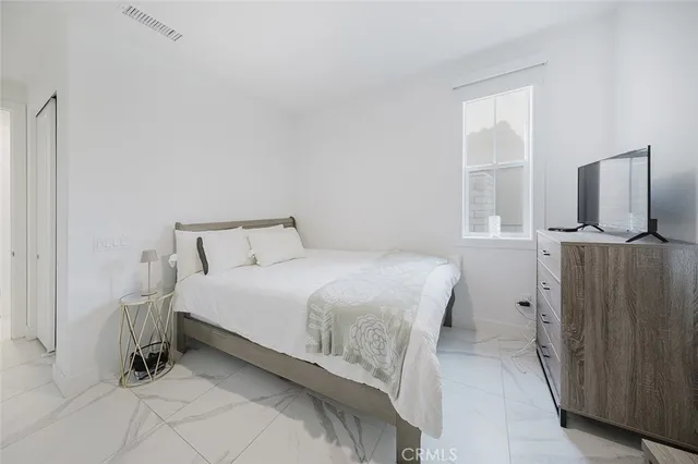 $1,229,000 | 19032 Carranza Lane, Saugus, CA 91350