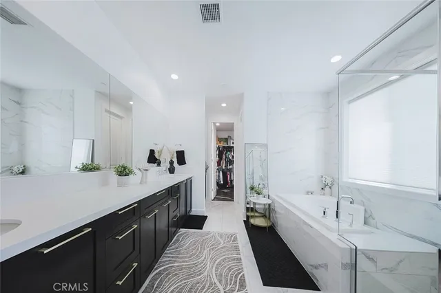 $1,229,000 | 19032 Carranza Lane, Saugus, CA 91350