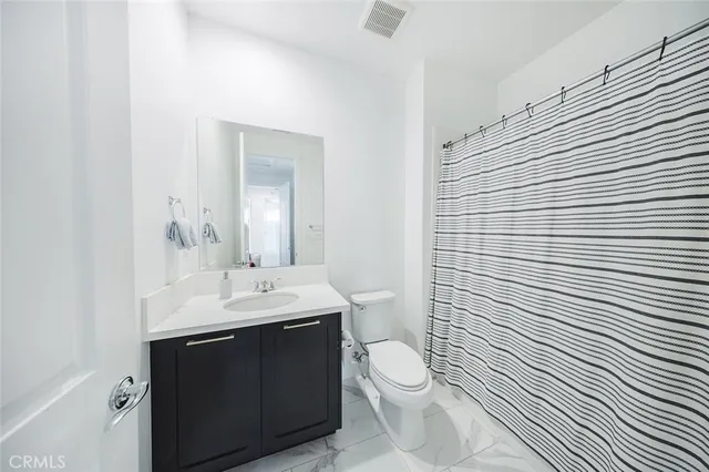 $1,229,000 | 19032 Carranza Lane, Saugus, CA 91350