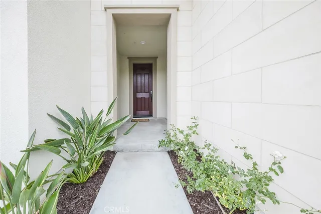 $1,229,000 | 19032 Carranza Lane, Saugus, CA 91350