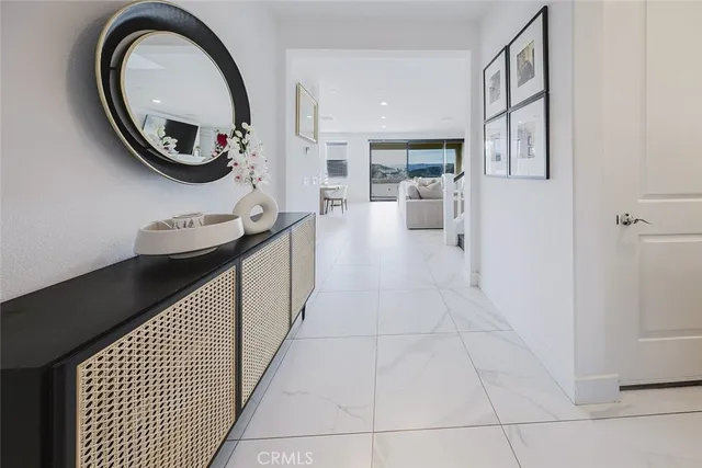 $1,229,000 | 19032 Carranza Lane, Saugus, CA 91350