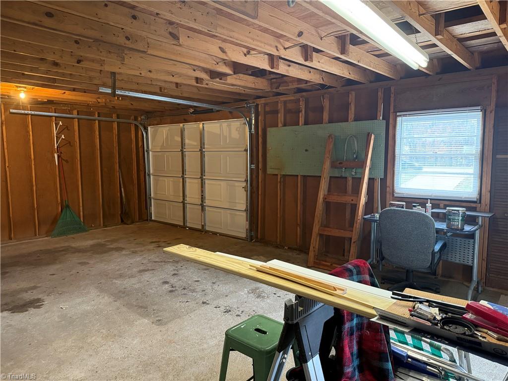 100 Kirk Road Greensboro, NC 27455 - Photo 14 of 42