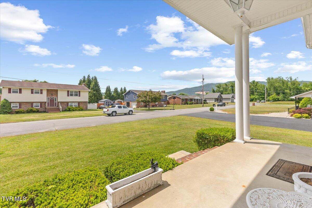 1012 South Gate Drive Elizabethton, TN 37643 - Photo 46 of 58 46-128A0906