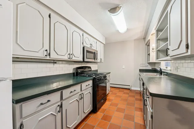 $359,950 | 5450 270th Street, Wyoming, MN 55092