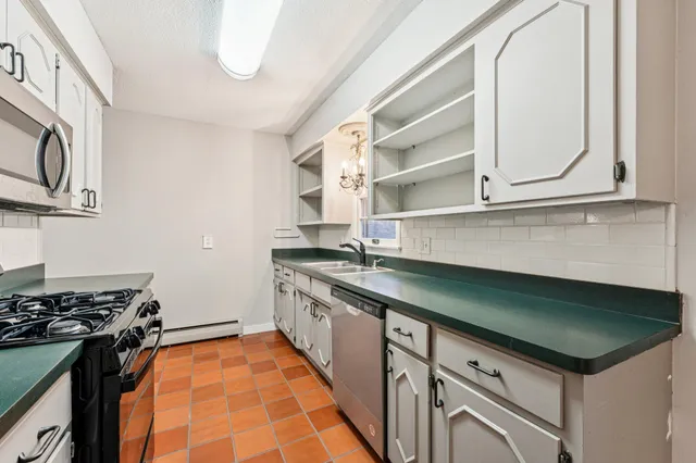 $359,950 | 5450 270th Street, Wyoming, MN 55092