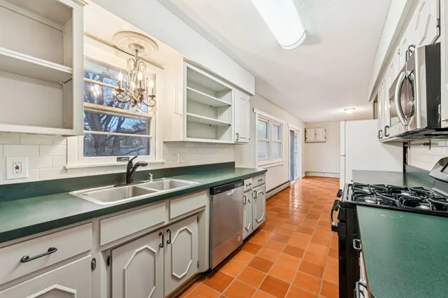 $359,950 | 5450 270th Street, Wyoming, MN 55092