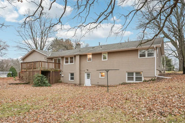 $359,950 | 5450 270th Street, Wyoming, MN 55092