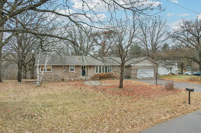 $359,950 | 5450 270th Street, Wyoming, MN 55092