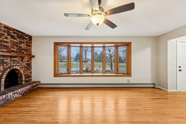 $359,950 | 5450 270th Street, Wyoming, MN 55092