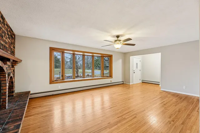 $359,950 | 5450 270th Street, Wyoming, MN 55092