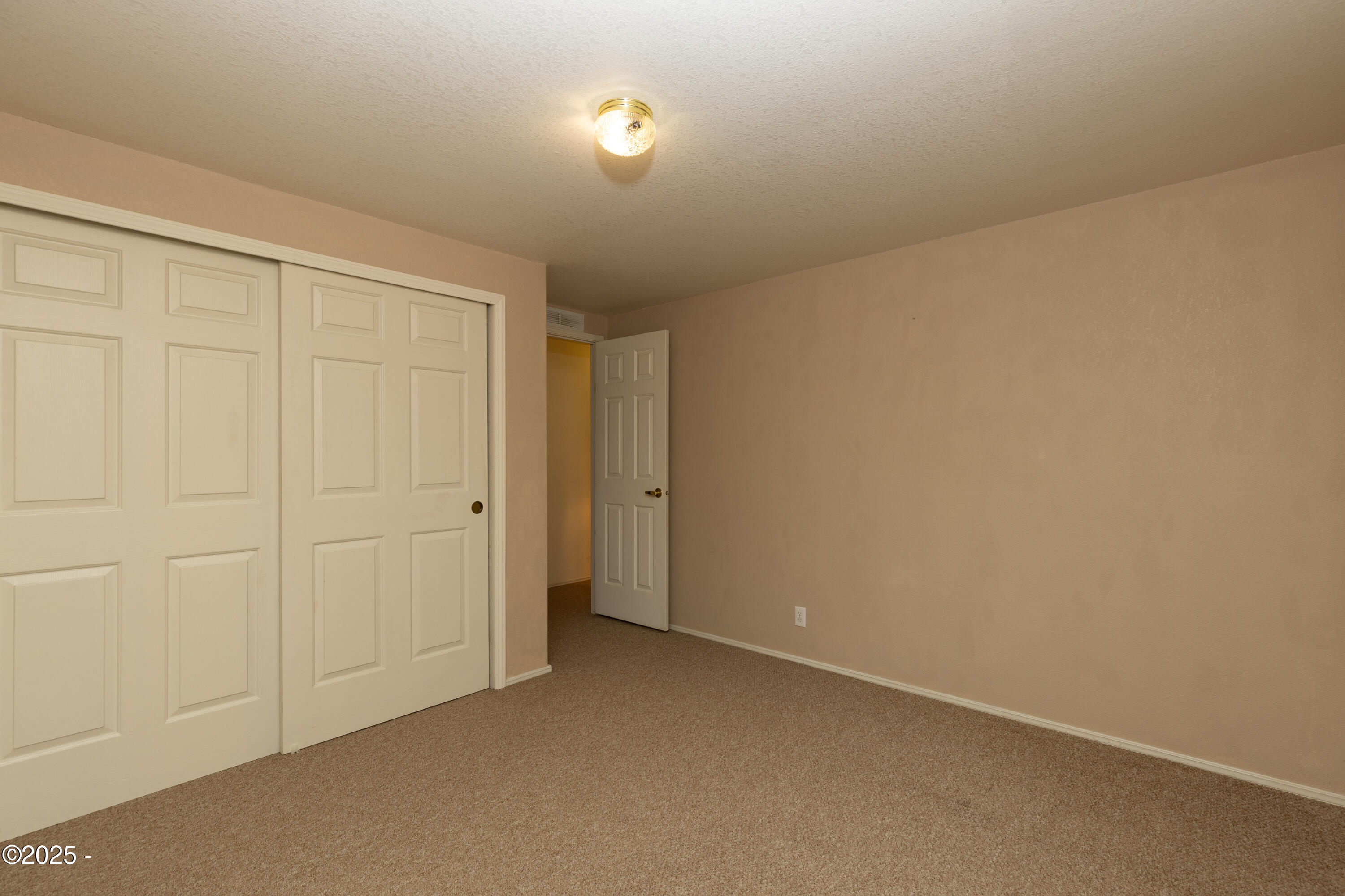563 Moonshine Park Road Logsden, OR 97357 - Photo 34 of 60 Room #2