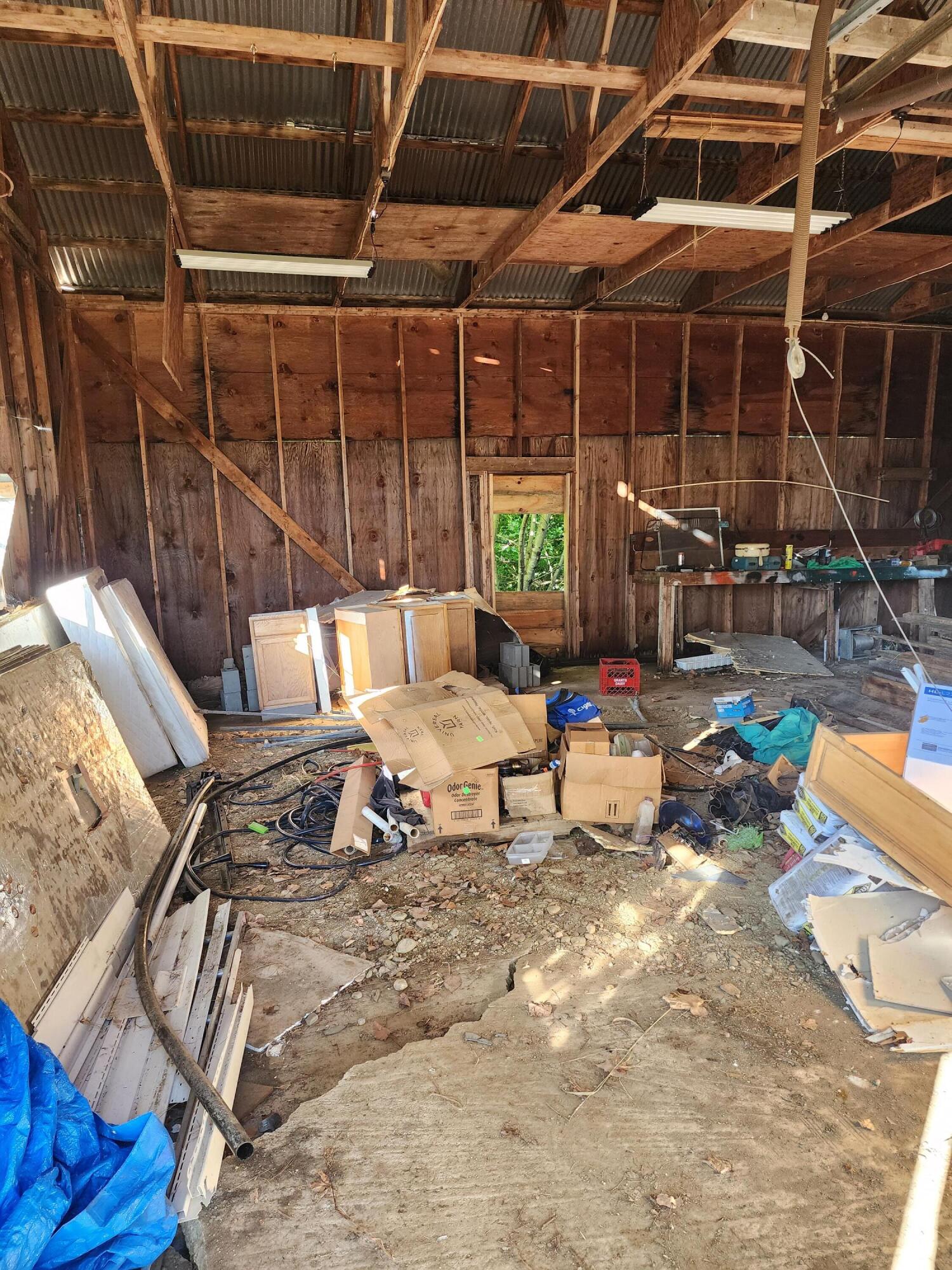 40 School Street Brooks, ME 04921 - Photo 6 of 22 20220914_082019