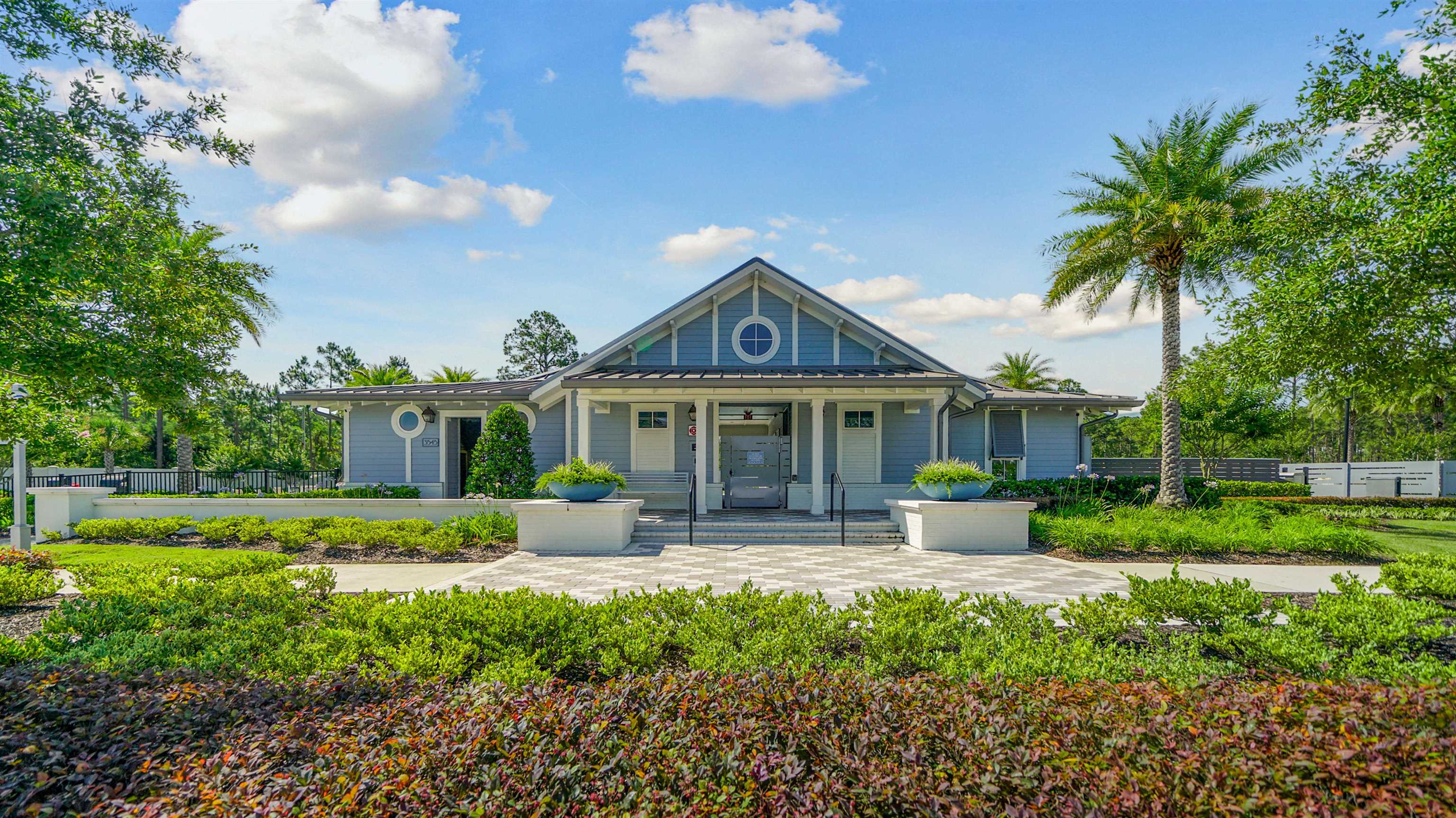 14141 Backbarrier Road Jacksonville, FL 32224 - Photo 38 of 45 a front view of house with yard and green space