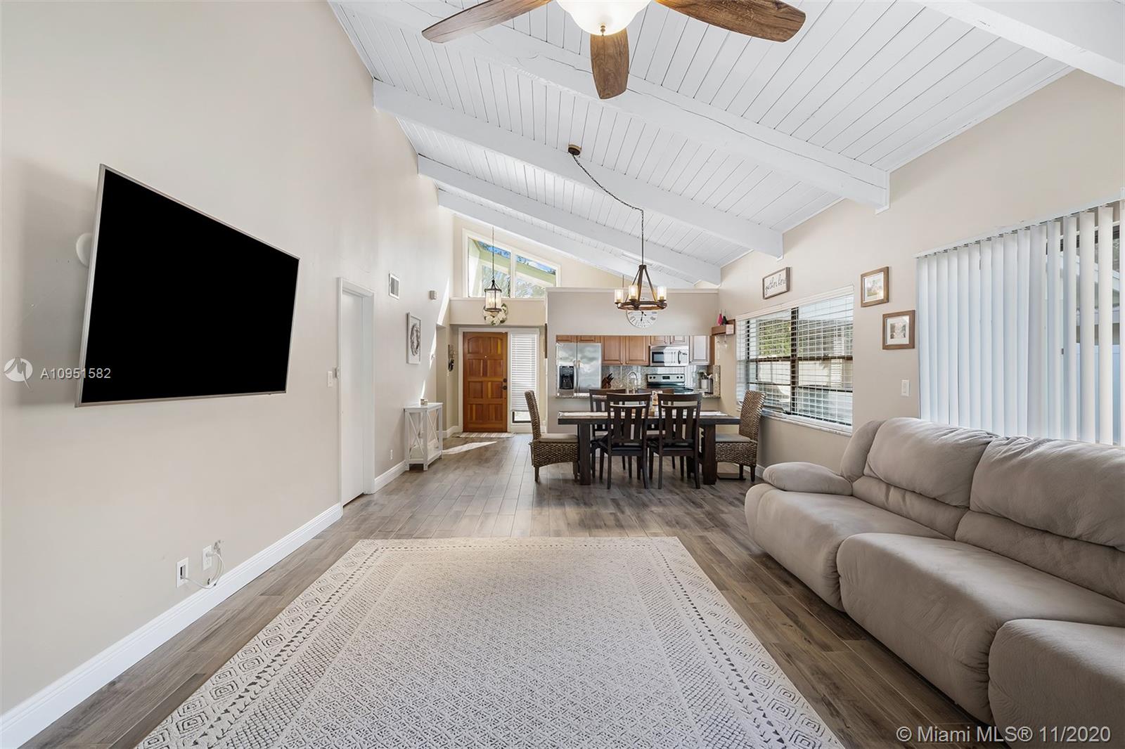 21524 Kapok Circle Boca Raton, FL 33433 - Photo 13 of 25