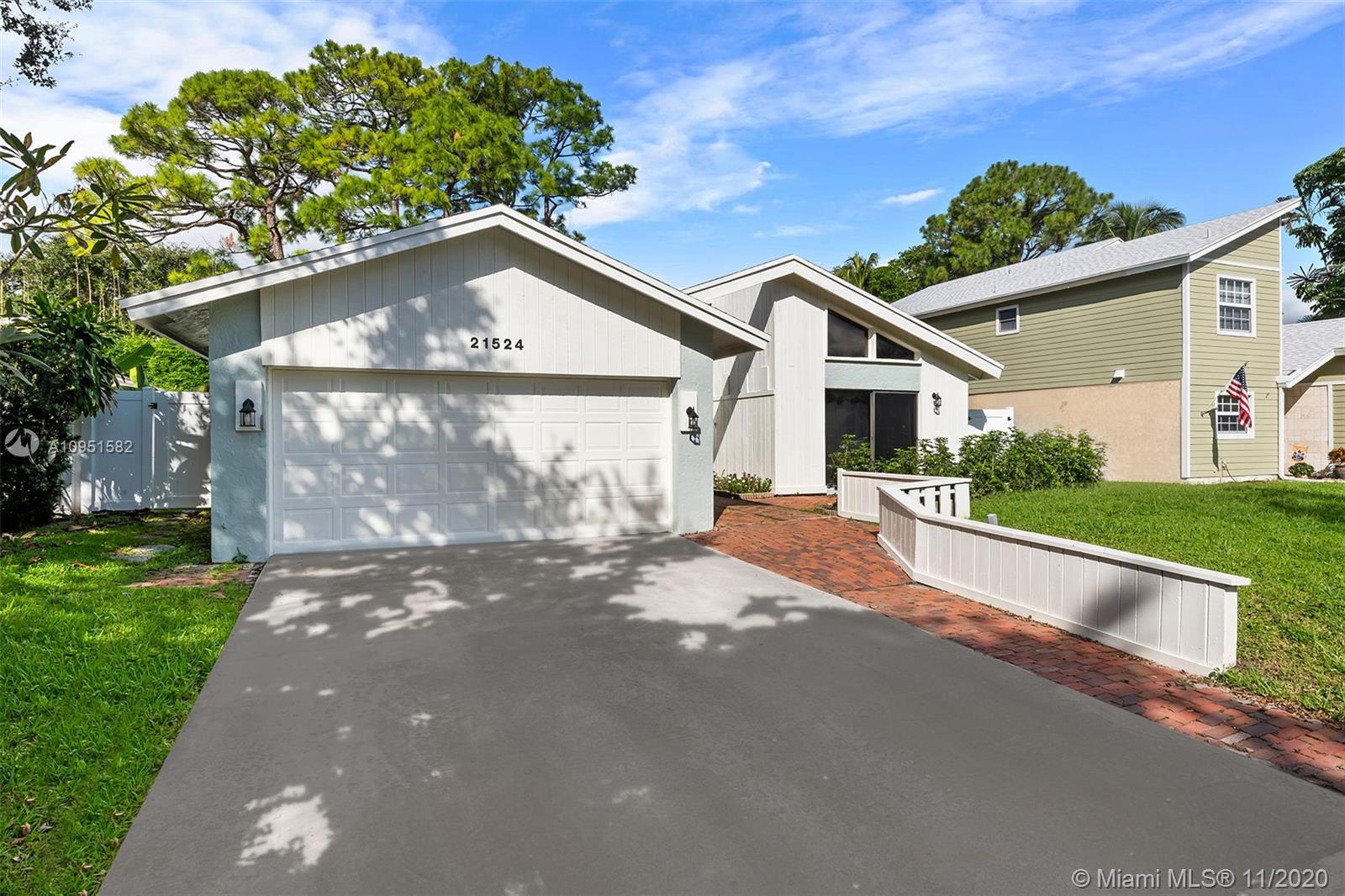 21524 Kapok Circle Boca Raton, FL 33433 - Photo 23 of 25