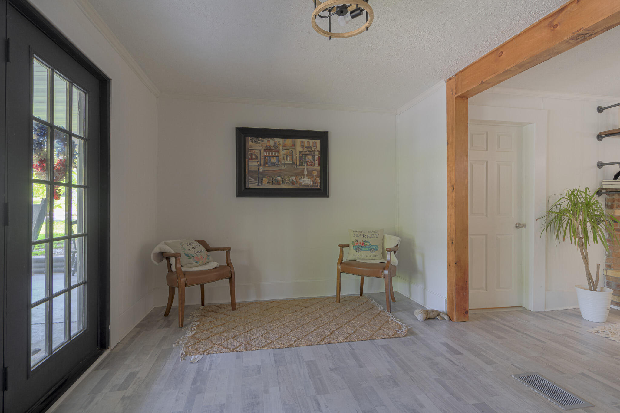 6470 New River Road Radford, VA 24141 - Photo 7 of 46 6470_New_River_Web-7