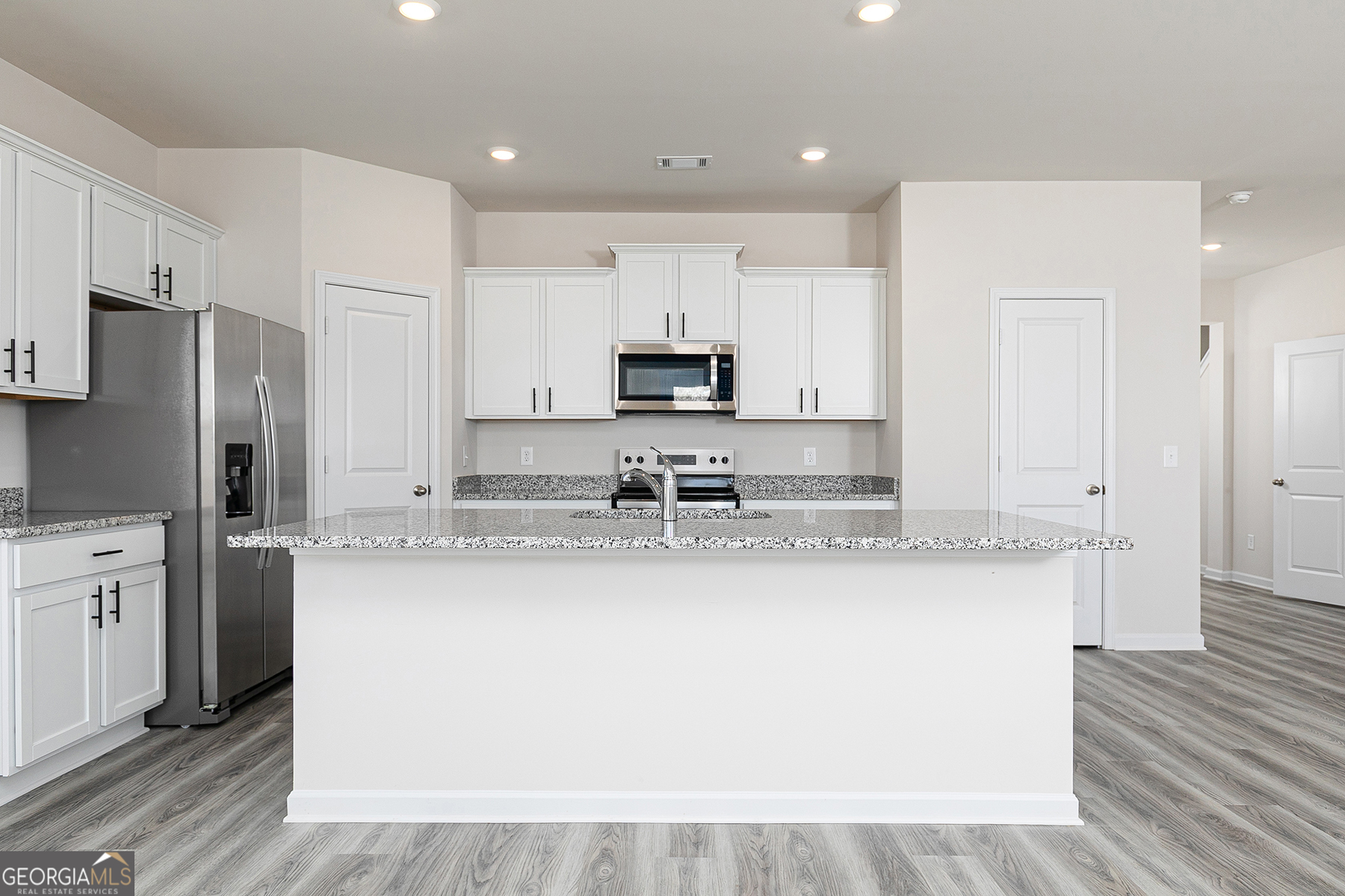 617 Mackenzie Cove Villa Rica, GA 30180 - Photo 9 of 17